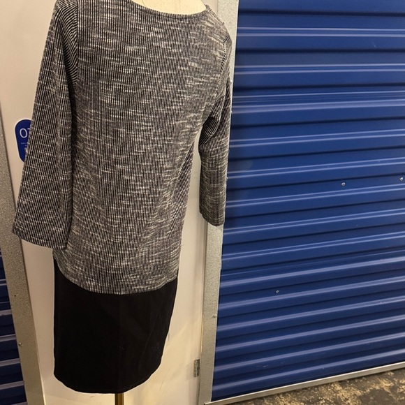 HATCH Black & Gray Maternity Dress with Pockets 17” P2P 32” length. - Picture 3 of 14